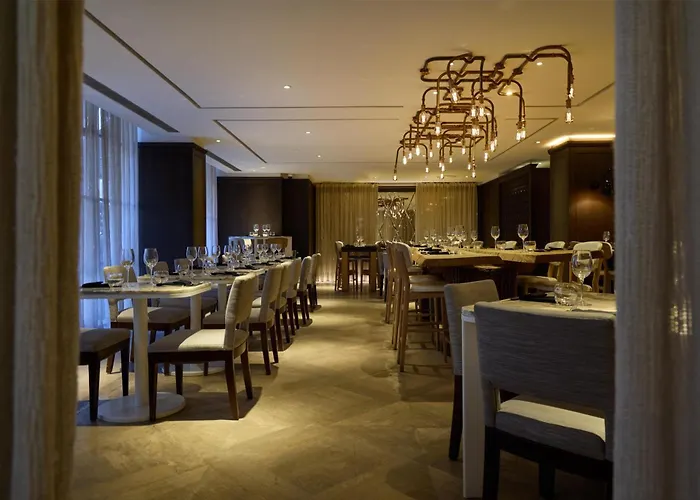 The May Fair, A Radisson Collection Hotel, Mayfair Londres