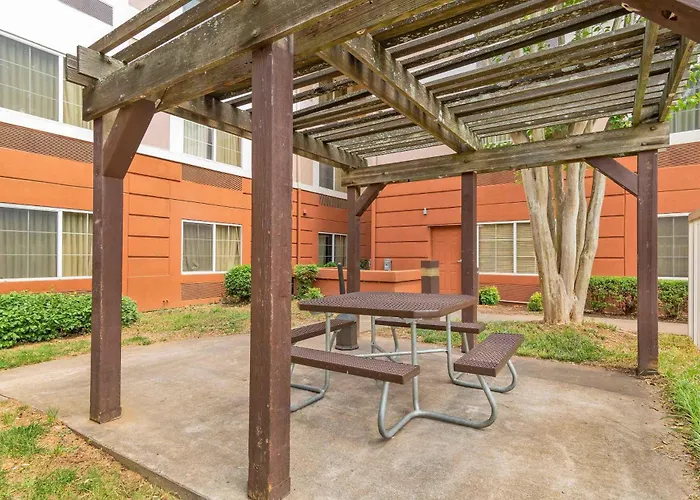 Extended Stay America Select Suites - Atlanta - Marietta - Wildwood Smyrna