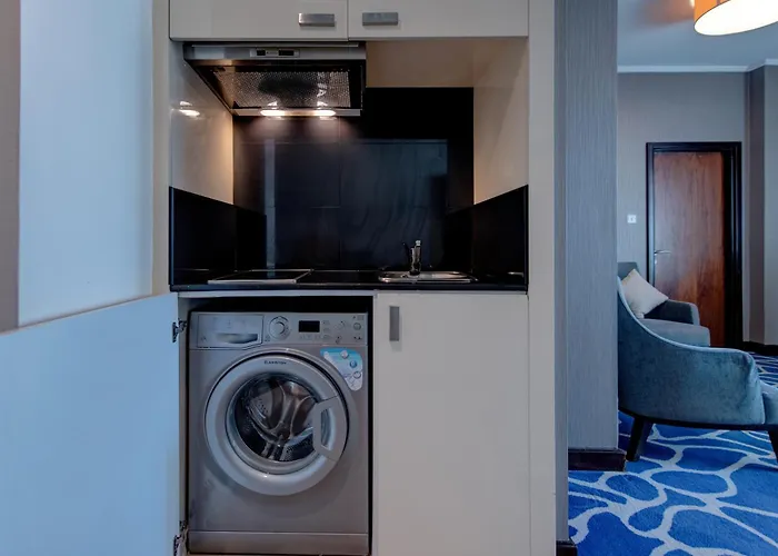 Hawthorn Suites By Wyndham Abu Dhabi City Center