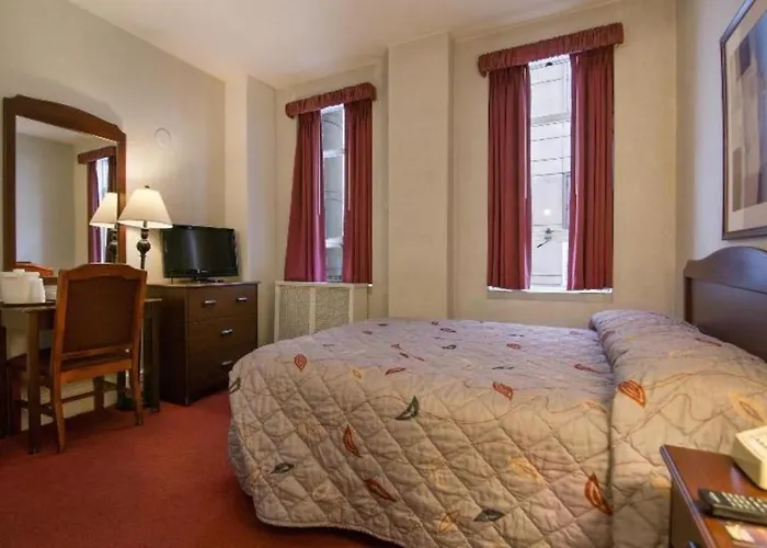 Hotel Harrington
