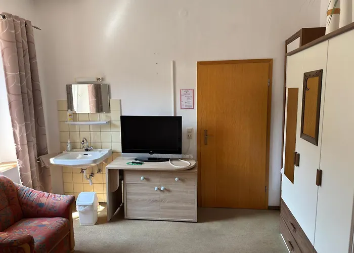 Hotel "Zur Schoenen Aussicht"