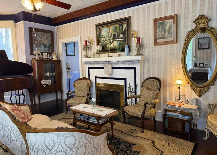 Penny Farthing Inn