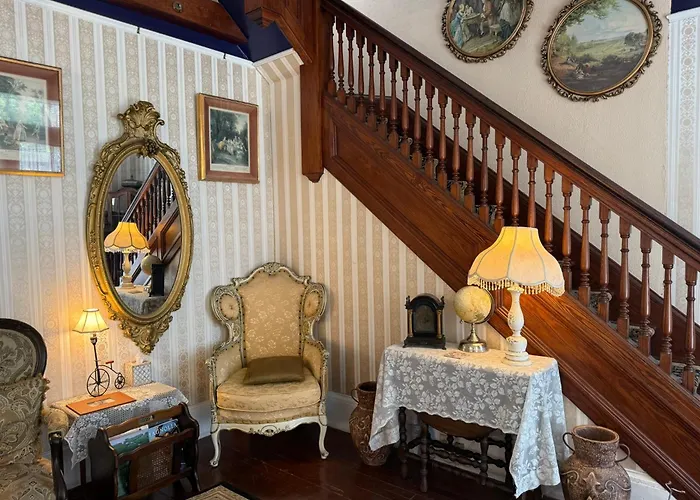 Penny Farthing Inn
