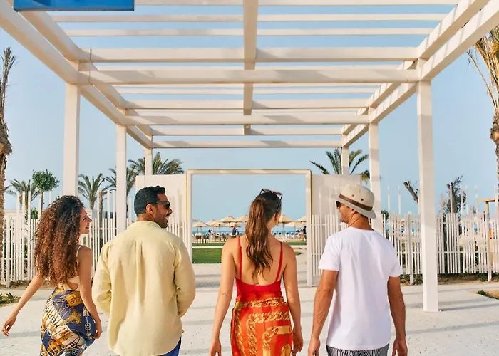 Azur One Eleven Hotel Alamein