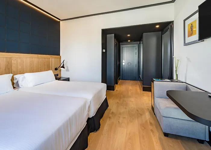 Hotel H10 Puerta de Alcalá Madrid