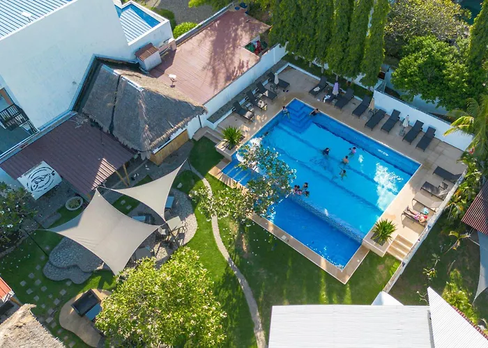 Liquid Dive Resort
