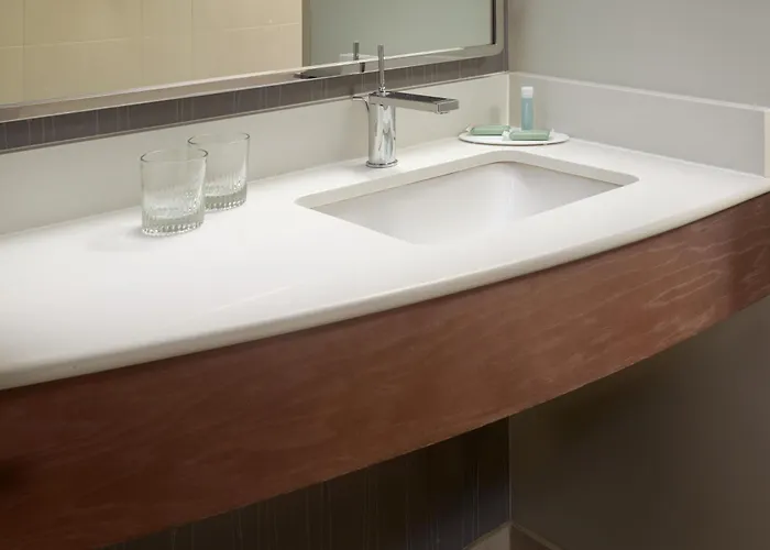 Courtyard By Marriott Birmingham Downtown At Uab Hotel