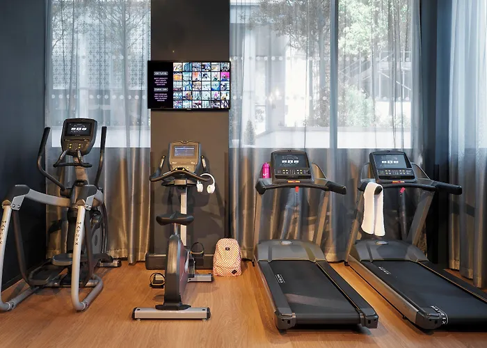 Moxy Milton Keynes Hotel