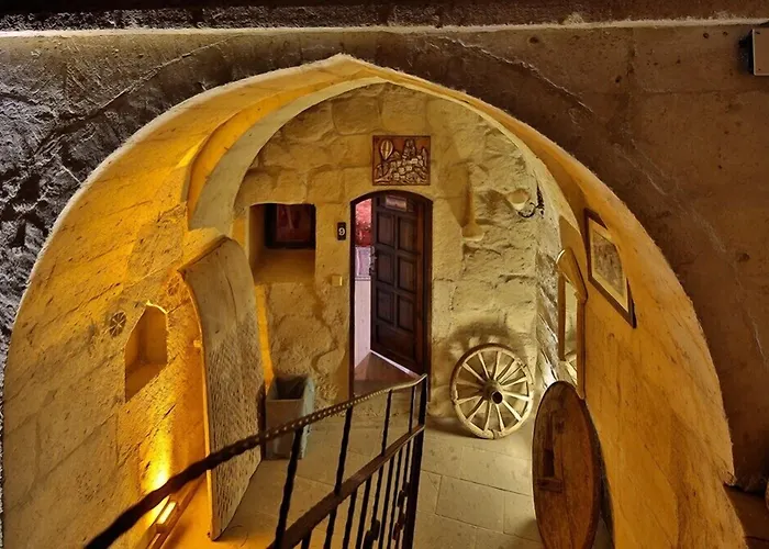 Travel Inn Cave Hotel