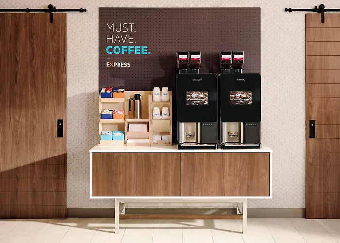 Holiday Inn Express & Suites San Antonio North-Windcrest By Ihg