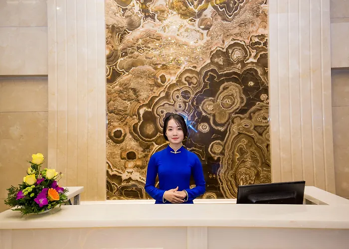 Little Hanoi Deluxe Hotel