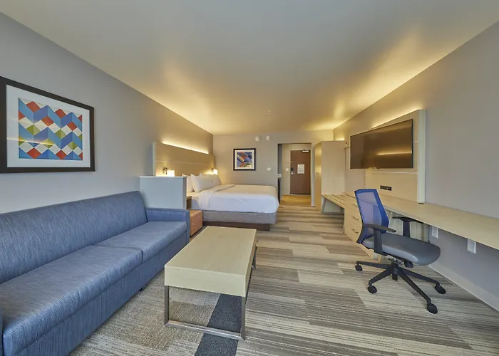 Holiday Inn Express & Suites - Hermiston Downtown By Ihg