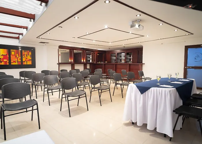 Hotel Virrey Central