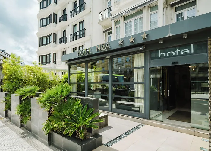Hotel Niza