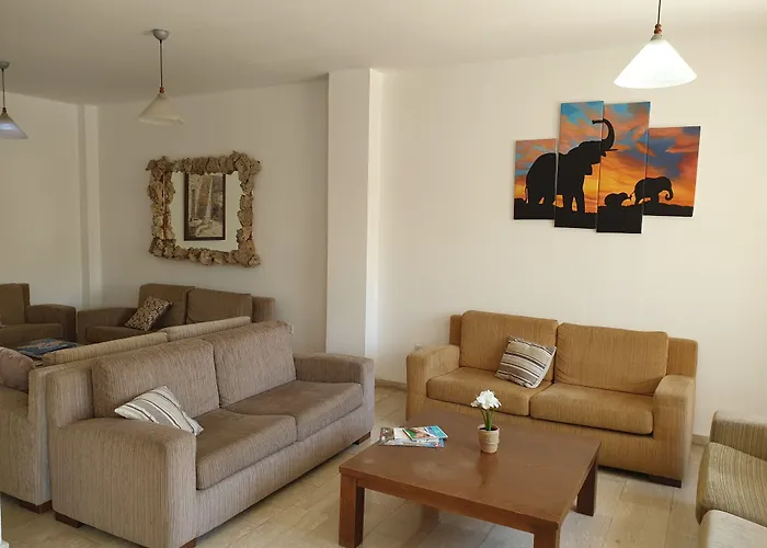 Florea Hotel Apartments