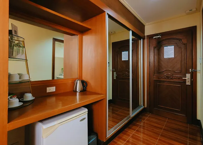 The Suites At Mount Malarayat