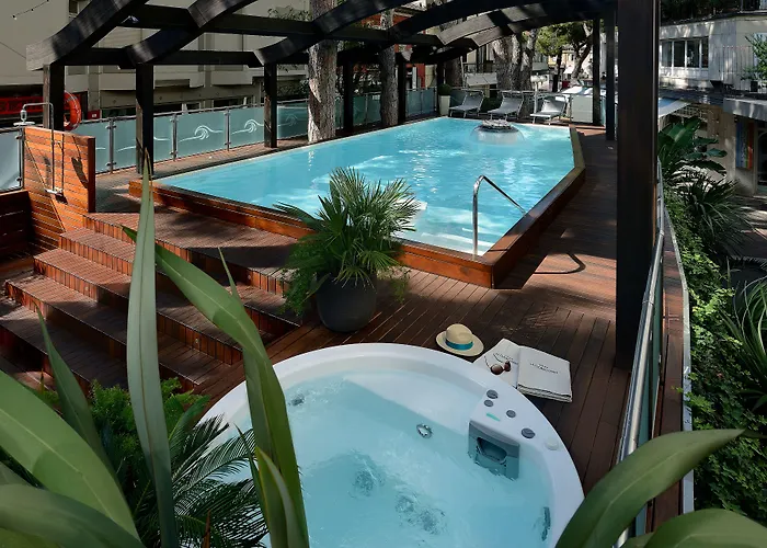 Hotel Concord - Nel Cuore Di Riccione